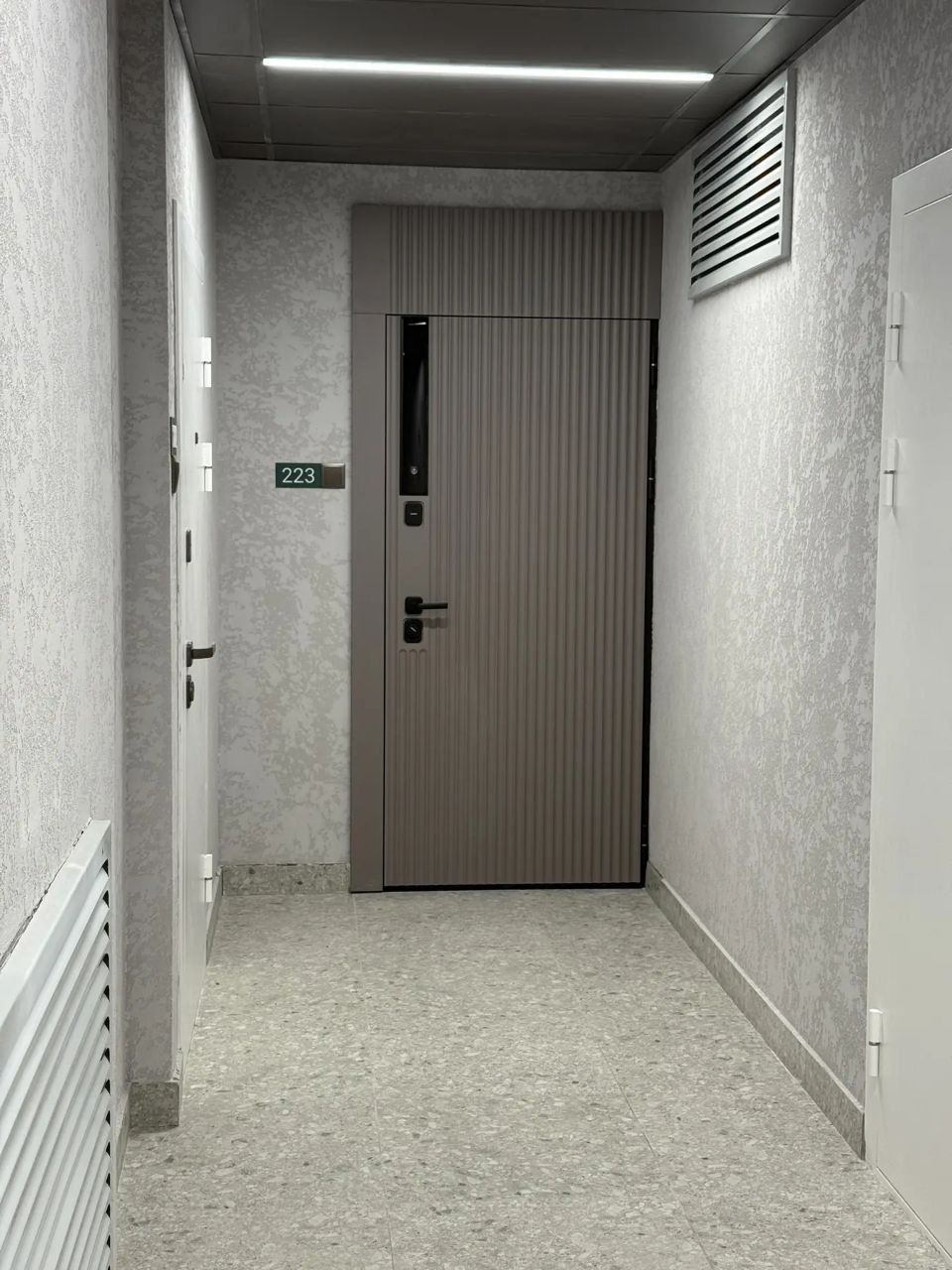НЕВА 204